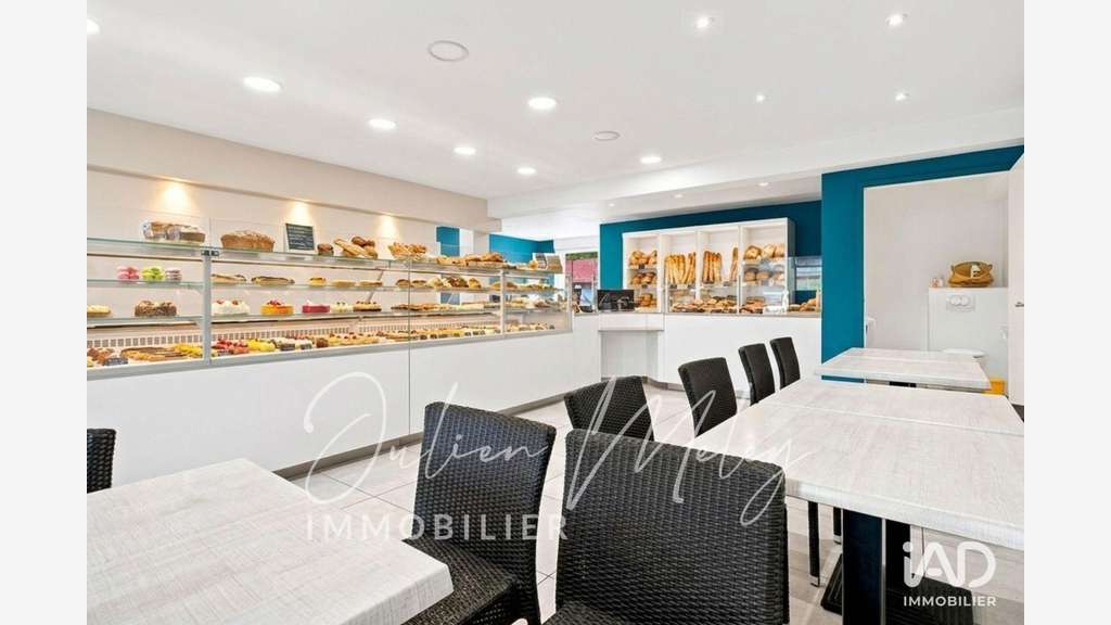 AV local commercial 86m² emplac N°1 à Chèvremont