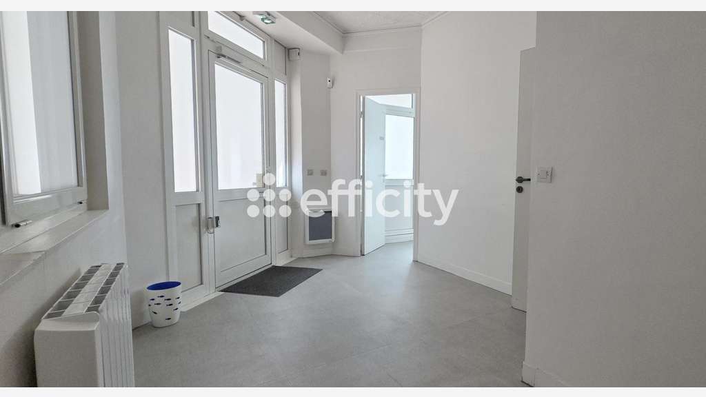 Vente murs commerciaux 62m² centre ville Clamart