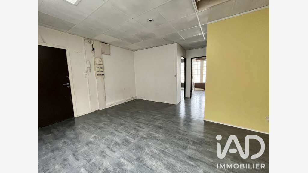 Vente local commercial 252m² à Claye-Souilly