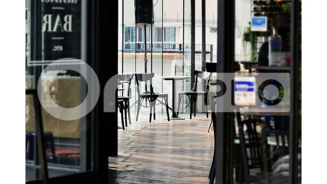 Murs local commercial 190m² à vendre à Clermont