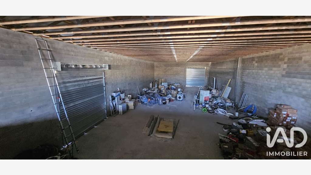 AV local professionnels 572m² à Clermont-l'Hérault