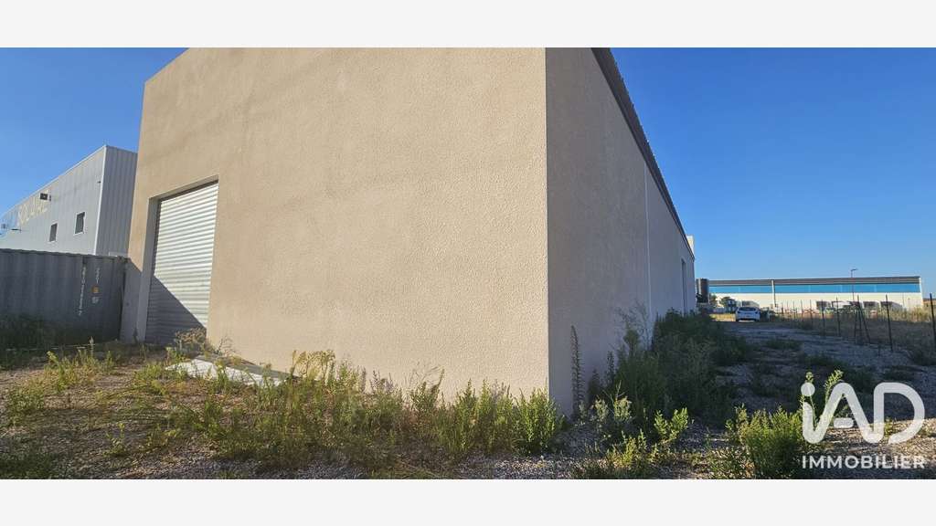 AV local professionnels 572m² à Clermont-l'Hérault