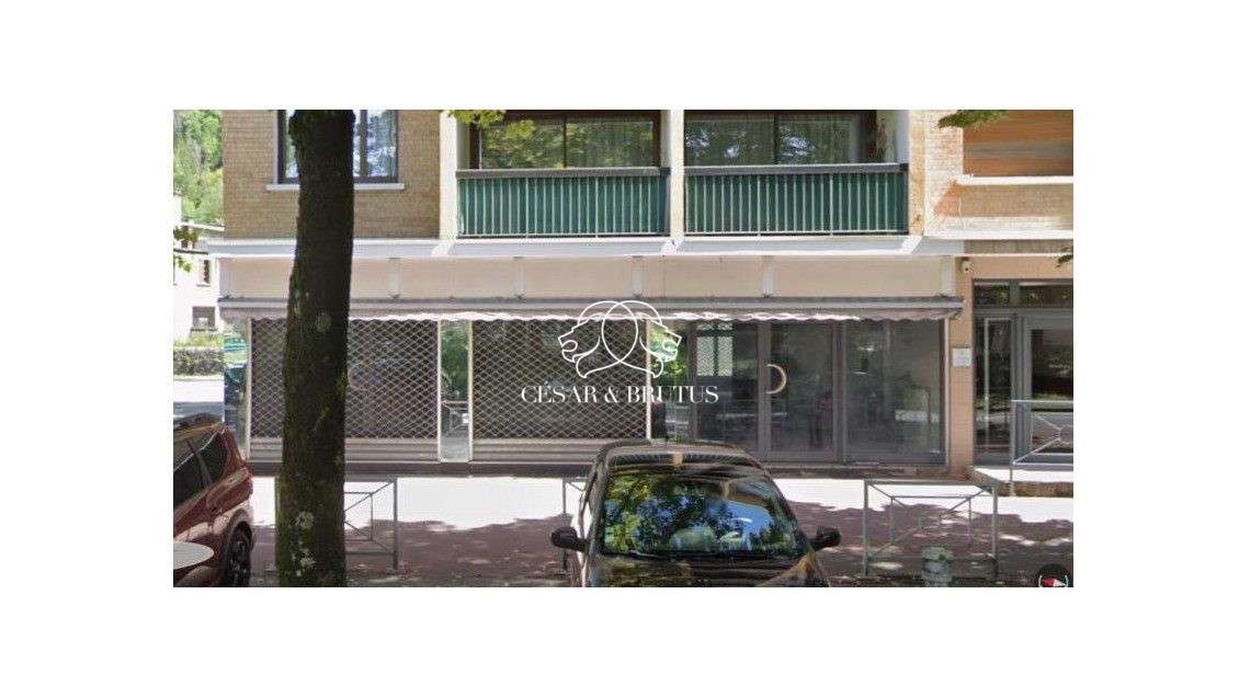 Vente local commercial 211.21m² empl N°1 à Cluses