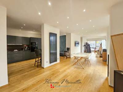 Vente local commercial 159m² avec stockage Cluses