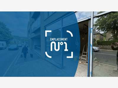 Murs libres 200m² à vendre  Collonges au Mont d'Or