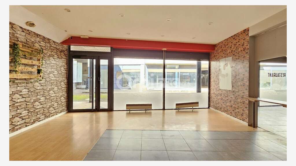 Vente local commercial 77m² à Colmar Centre