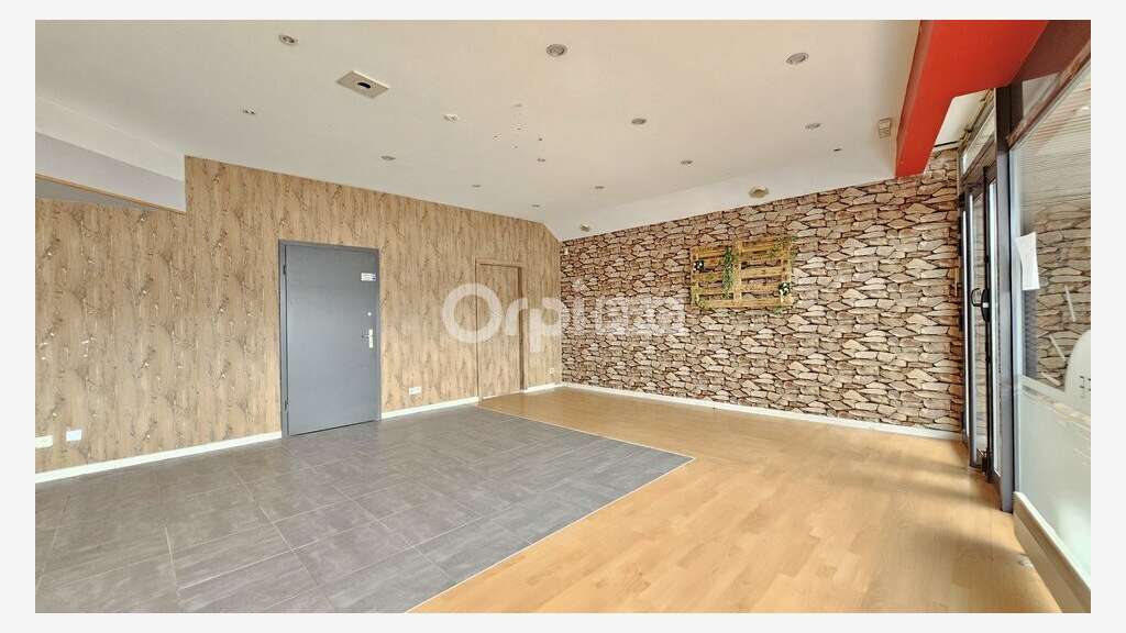 Vente local commercial 77m² à Colmar Centre