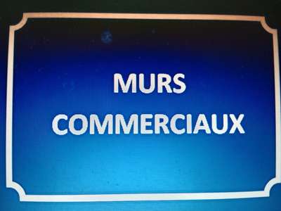 AV murs commerciaux de 107m² au coeur de Combourg