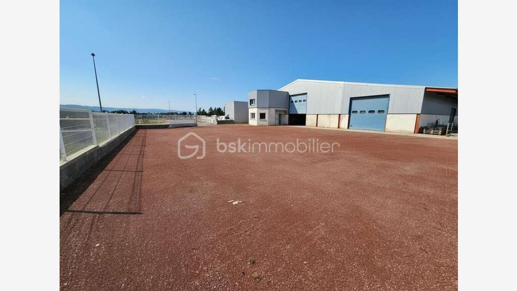 Vente local d'activités 760m² zone artisanale 69