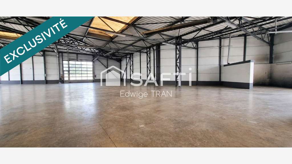 Vente local commercial de 2370m² à Condezaygues