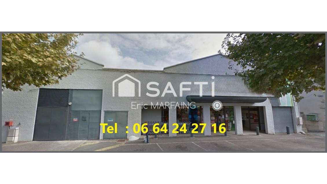 Local pro 560m² hyper centre accès PMR à Condom