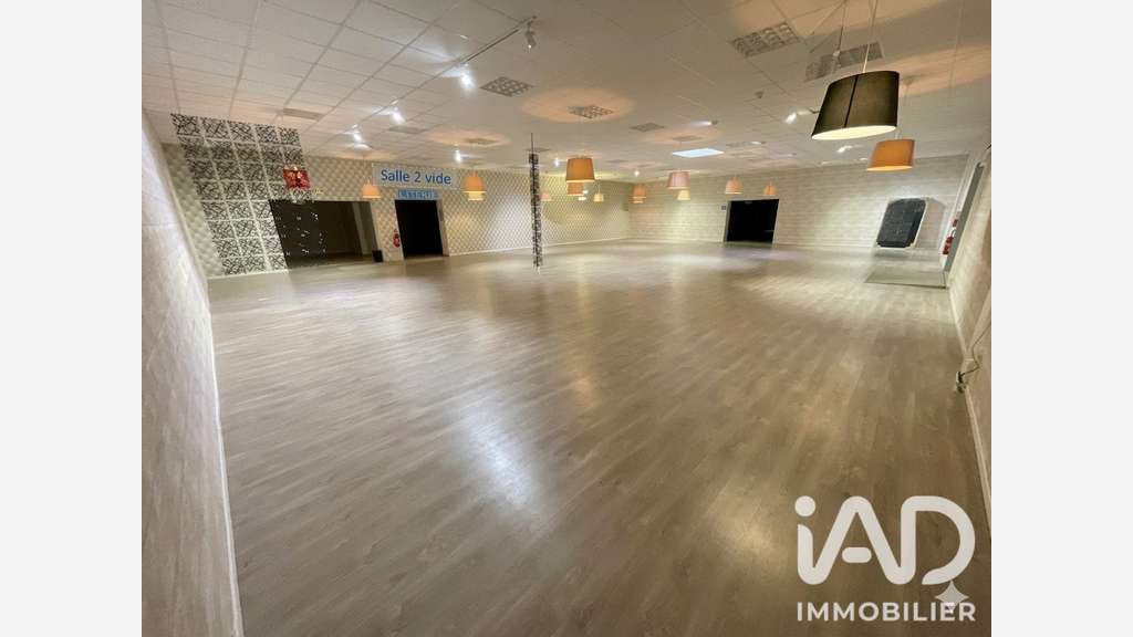 Vente bien commercial de 1930m² à Coulommiers