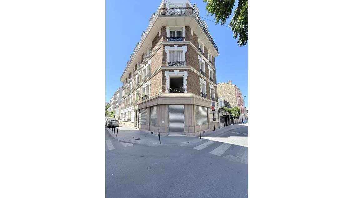 Vente local commercial 66m² à Courbevoie