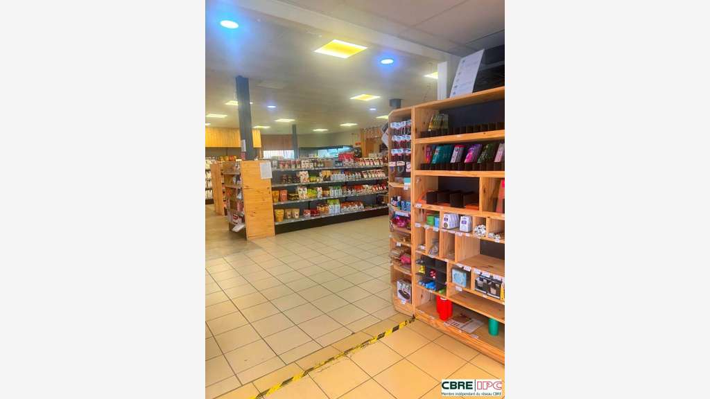VENTE - REF : 8420YA
