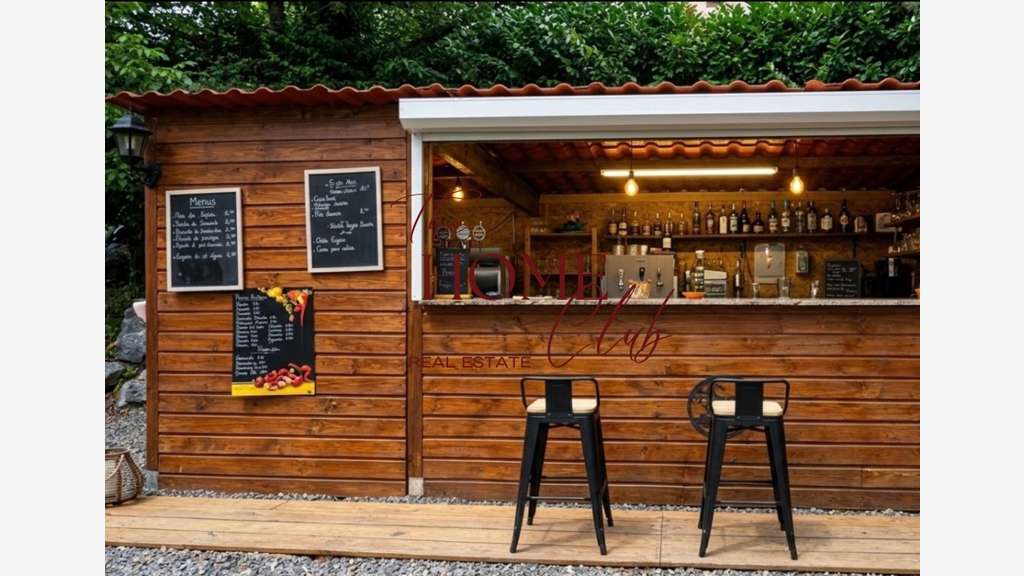 Bar Restaurant avec Espace Guinguette