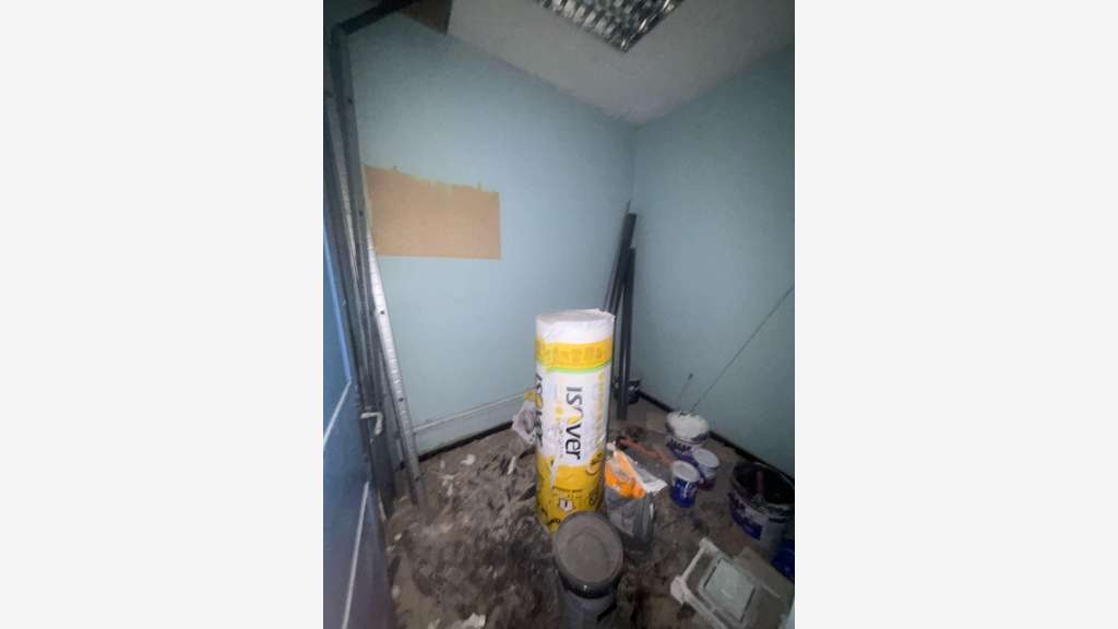 Vente local commercial ou pro de 180m² à Douai