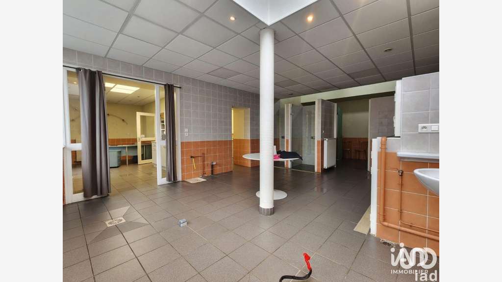 Local commercial à Dunières