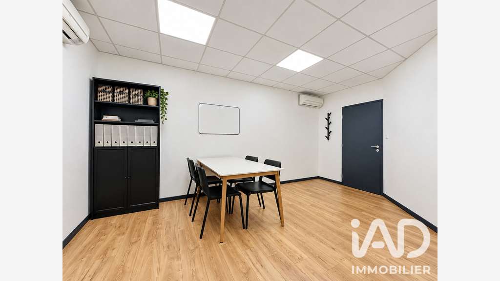 AV bureaux 90m² empl N°1 Écully rentabilité 11%