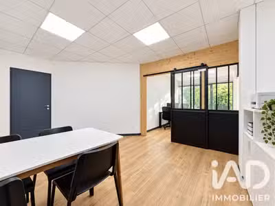 AV bureaux 90m² empl N°1 Écully rentabilité 11%