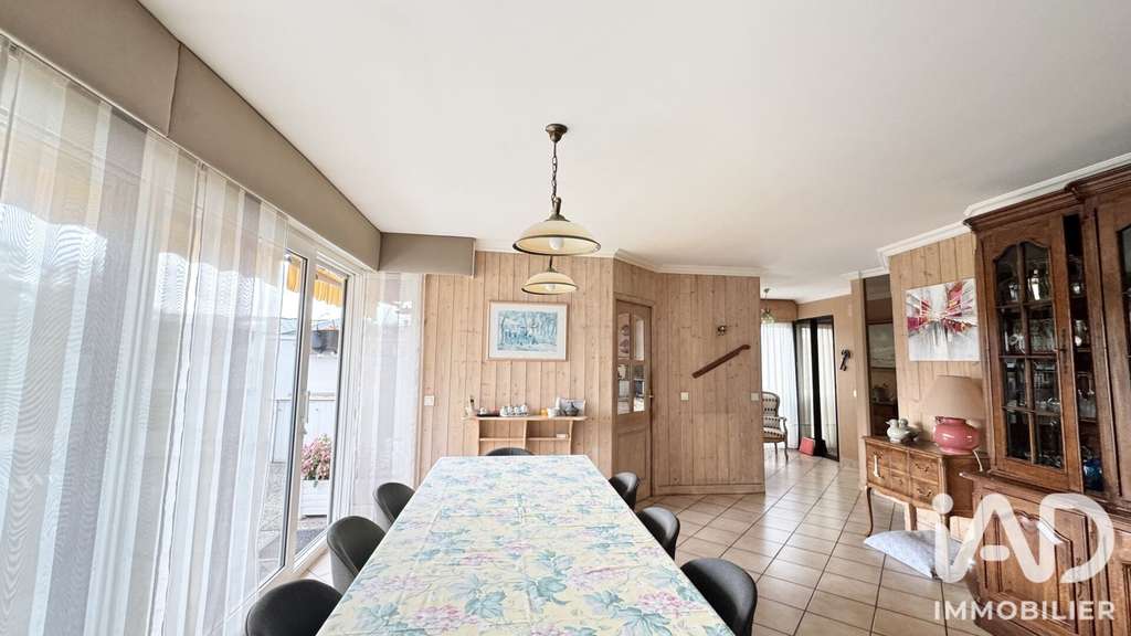 Local commercial à Reignier-Ésery