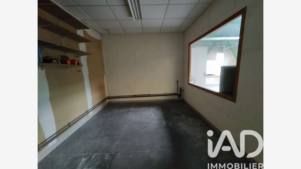Vente local stratégique 420m² à Fagnières