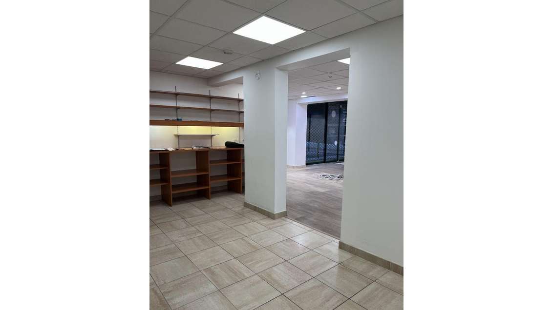 Vente murs commerciaux 165m² à Fleury-d'Aude