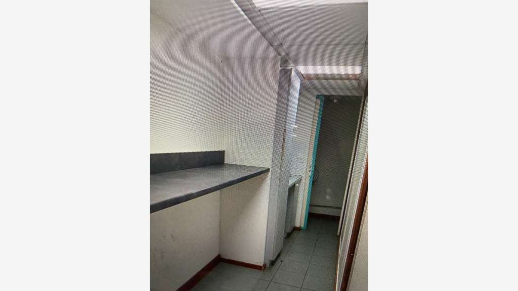 Vente local commercial 80m² à Fort-de-France