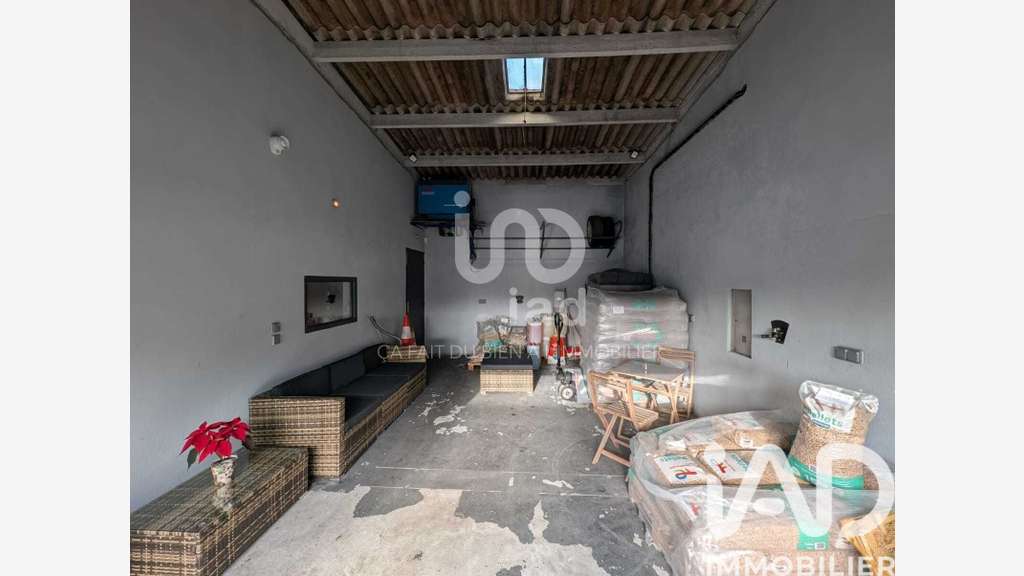 Vente local commercial de 80m² à Gaillefontaine
