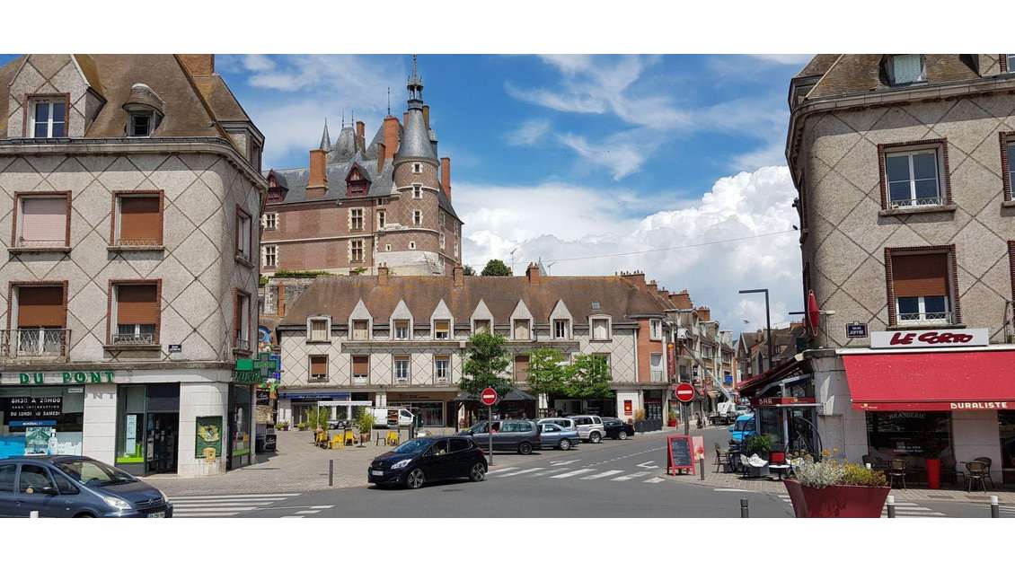 Vente murs commerciaux 123m² au centre de Gien