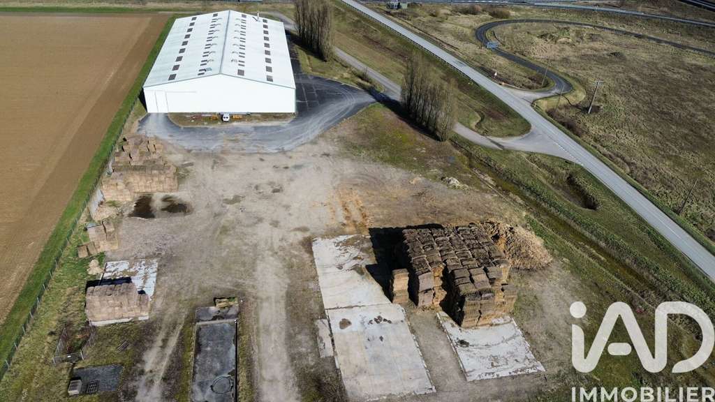 Vente entrepôt 2900m² Terrain 24 156m² Gondreville
