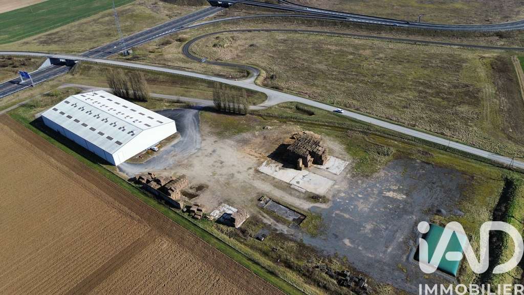 Vente entrepôt 2900m² Terrain 24 156m² Gondreville
