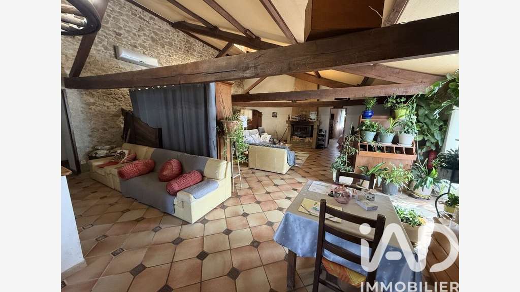 Vente ancien restaurant de 190m² à Gourgé