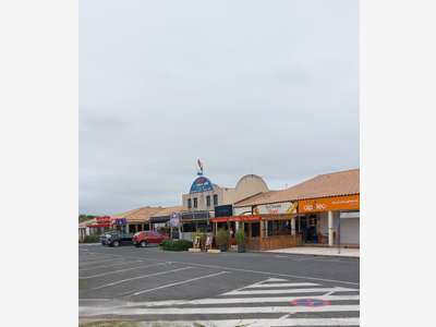 Vente local commercial ZAC des Ayguades à Gruissan