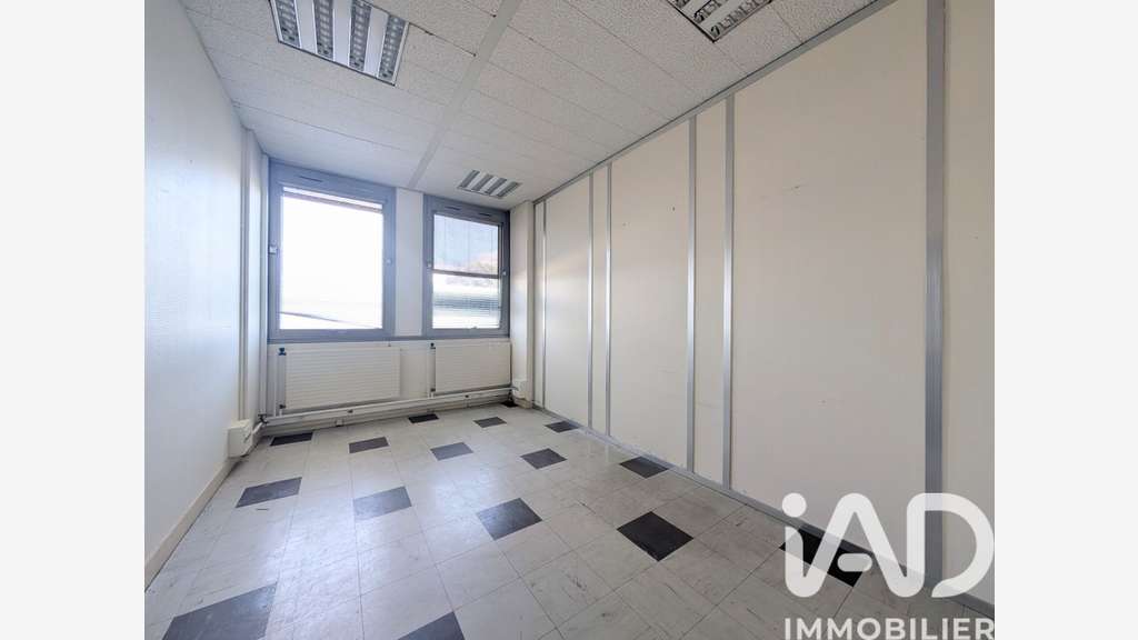 Vente bureaux en RDC à Guéret