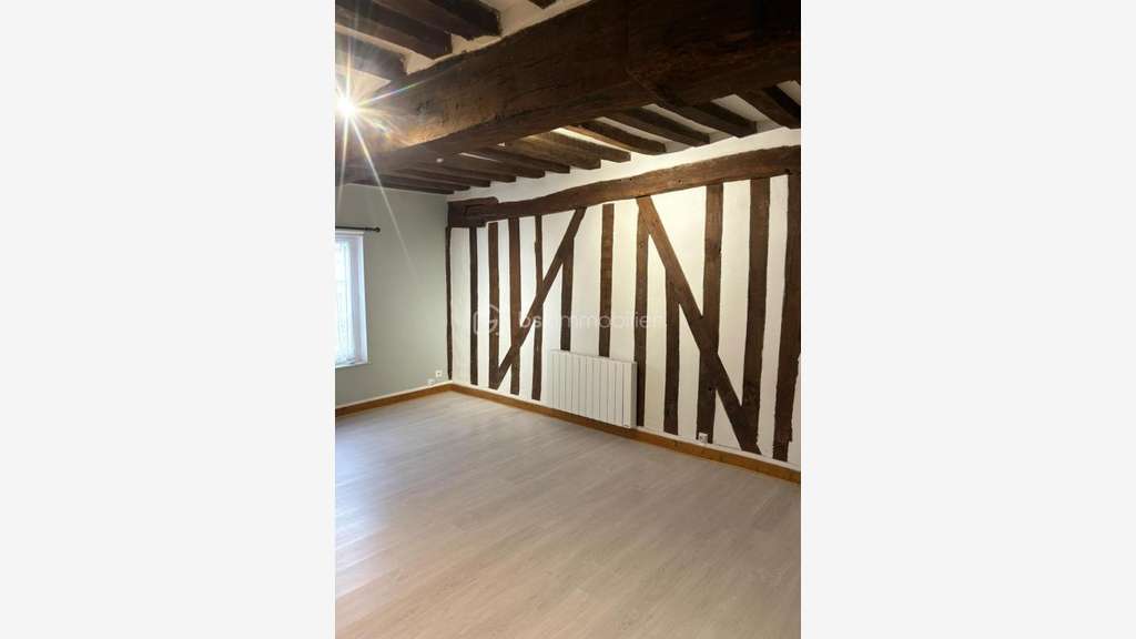 Ensemble local commercial et appartement 3 pièces