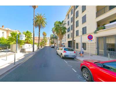 Vente Locaux commerciaux - Boutiques à Hyères