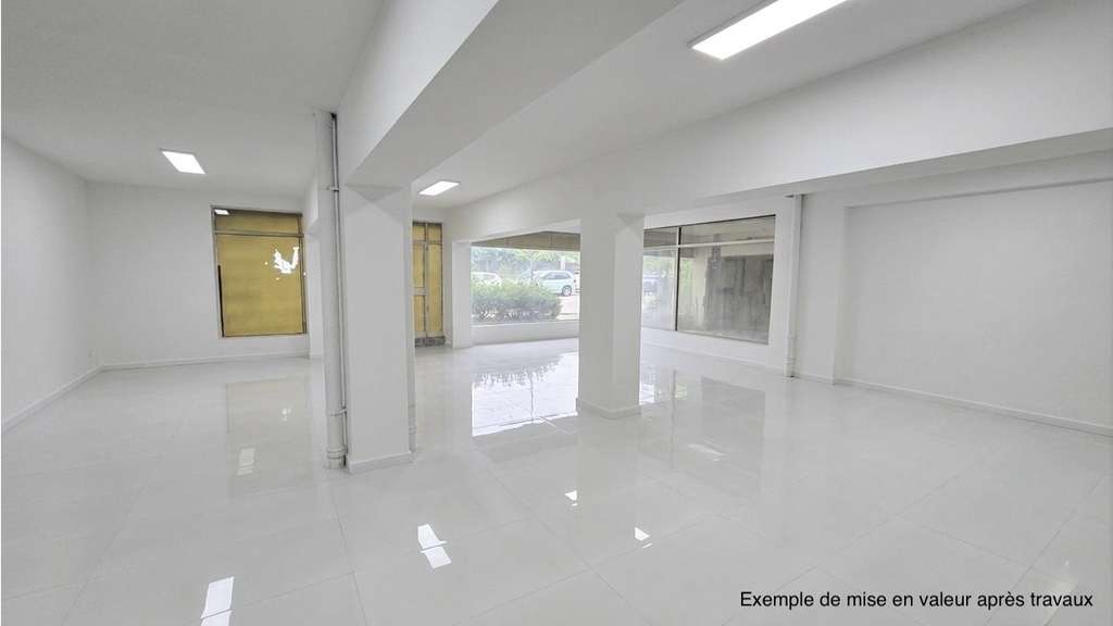 Local commercial 122m² en centre-ville d'Hyères
