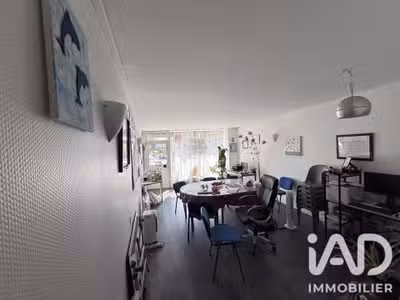 Local commercial à Joigny
