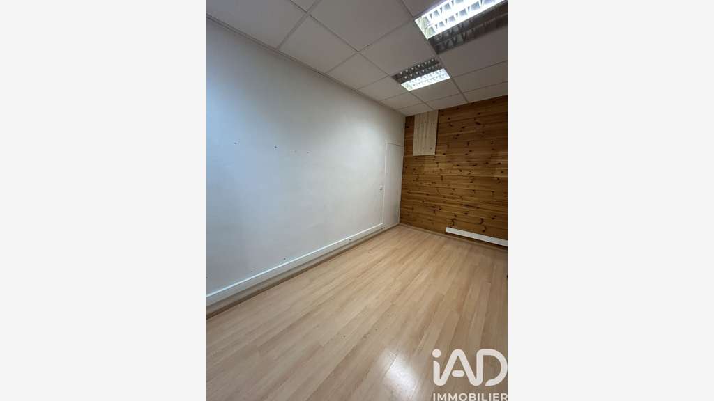 AV local commercial 108m² à L'Argentière-la-Bessée