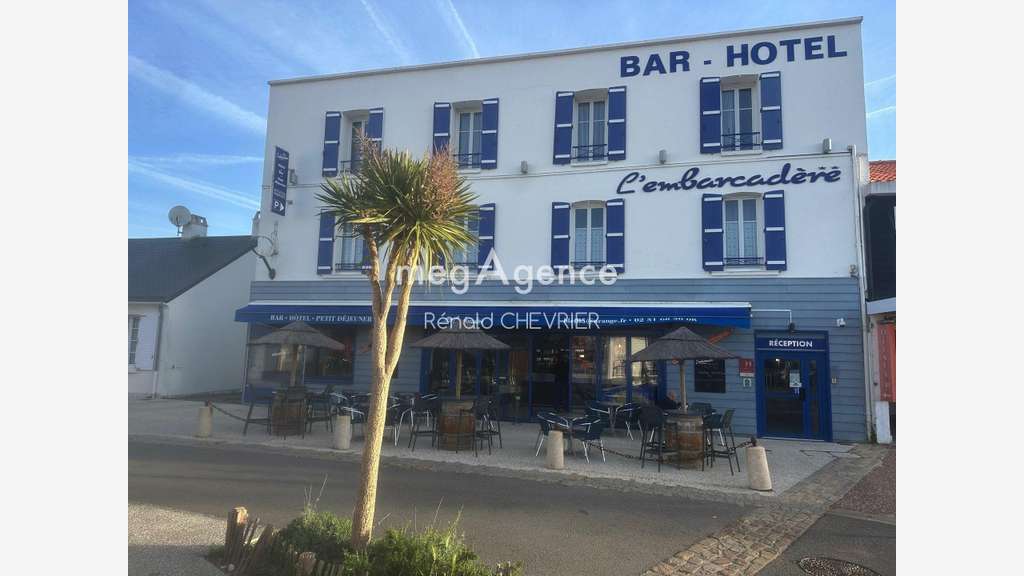 Hôtel-bar au coeur de Fromentine