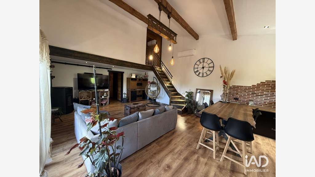 Vente local commercial 286m² à La Brillanne