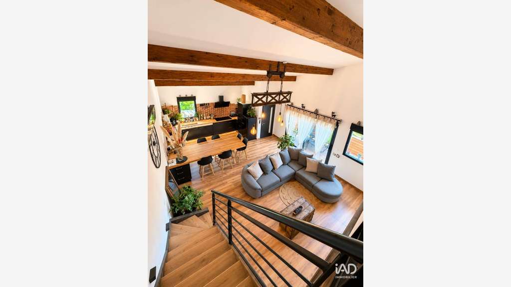 Vente local commercial 286m² à La Brillanne