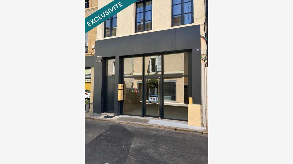 Vente local commercial 109m² à La Côte-Saint-André