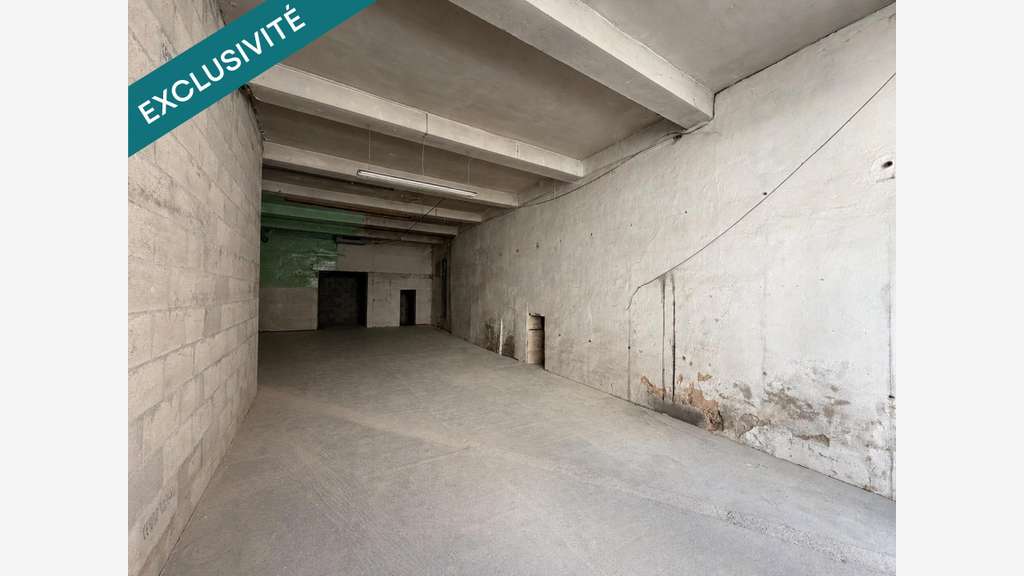 Vente local commercial 109m² à La Côte-Saint-André