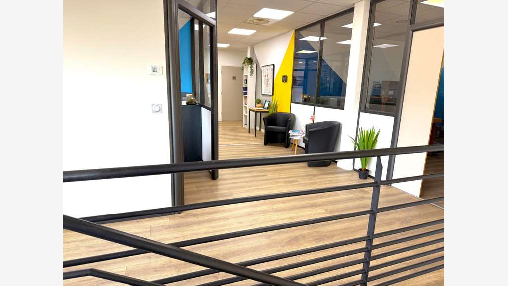 AV local 370m² ZI de La Garde/ La Farlède