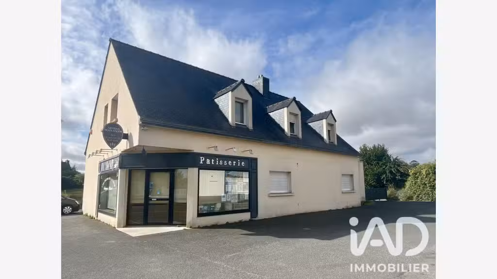Vente ensemble commercial de 225m² à La Motte