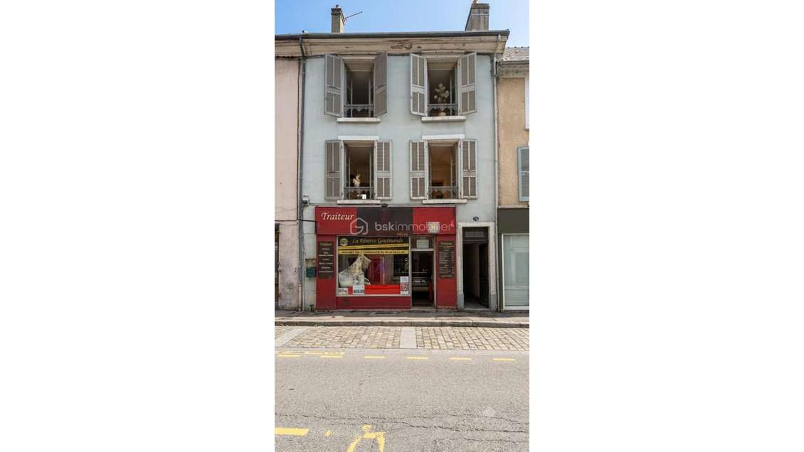 AV local commercial toute activité 55m² à la Mure
