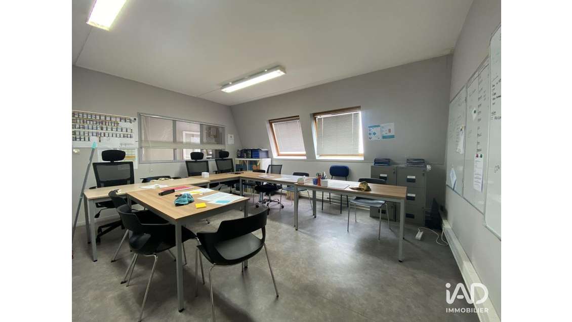 Murs commerciaux à La Possession