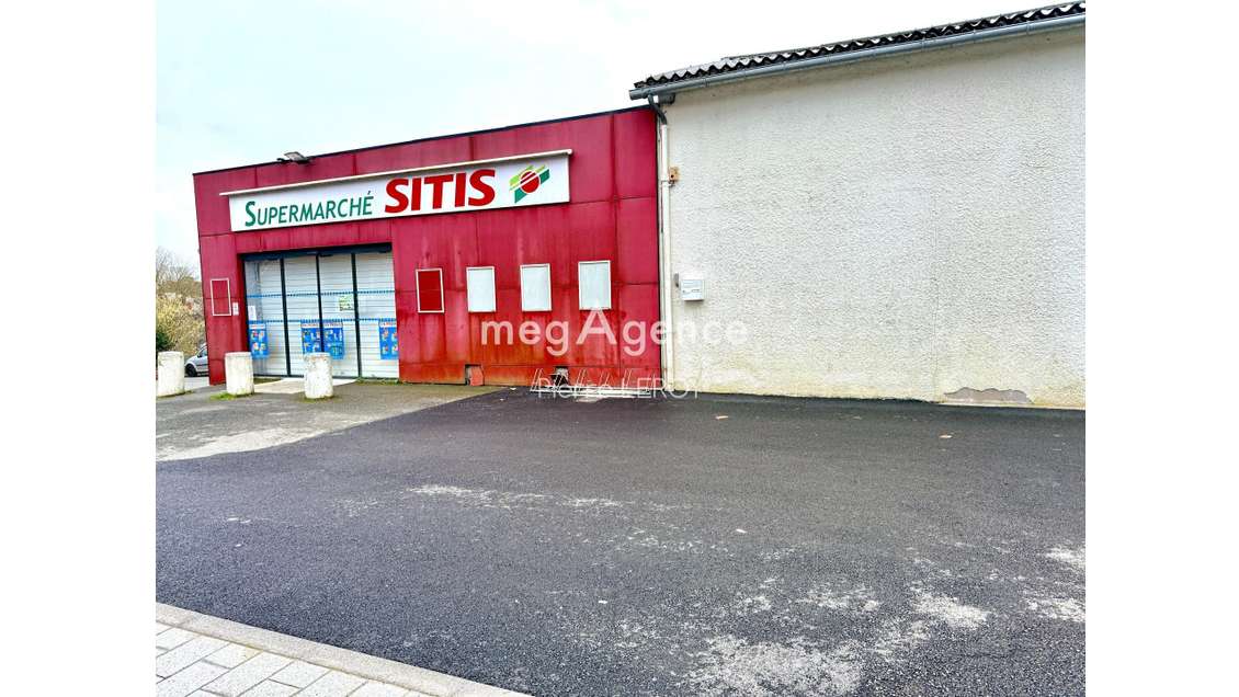Vente commerce 358m² cœur de ville la Possonnière