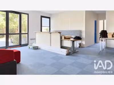 Vente local professionnel 210m² à La Seyne-sur-Mer
